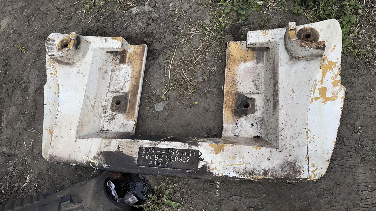Cat Caterpillar TH350 TH355 TH360 TH460 - balast obciąźnik 209-4899 - Recambio para Manipulador telescópico: foto 1 Cat Caterpillar TH350 TH355 TH360 TH460 - balast obciąźnik 209-4899 - Recambio para Manipulador telescópico: foto 1