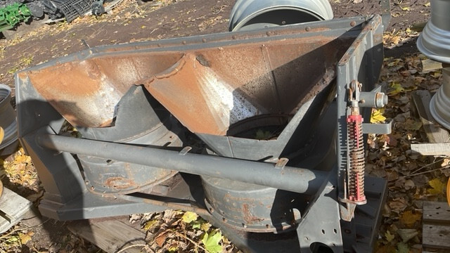 Recambio para Cosechadora de granos Claas lexion rozrzutnik słomy części: foto 6