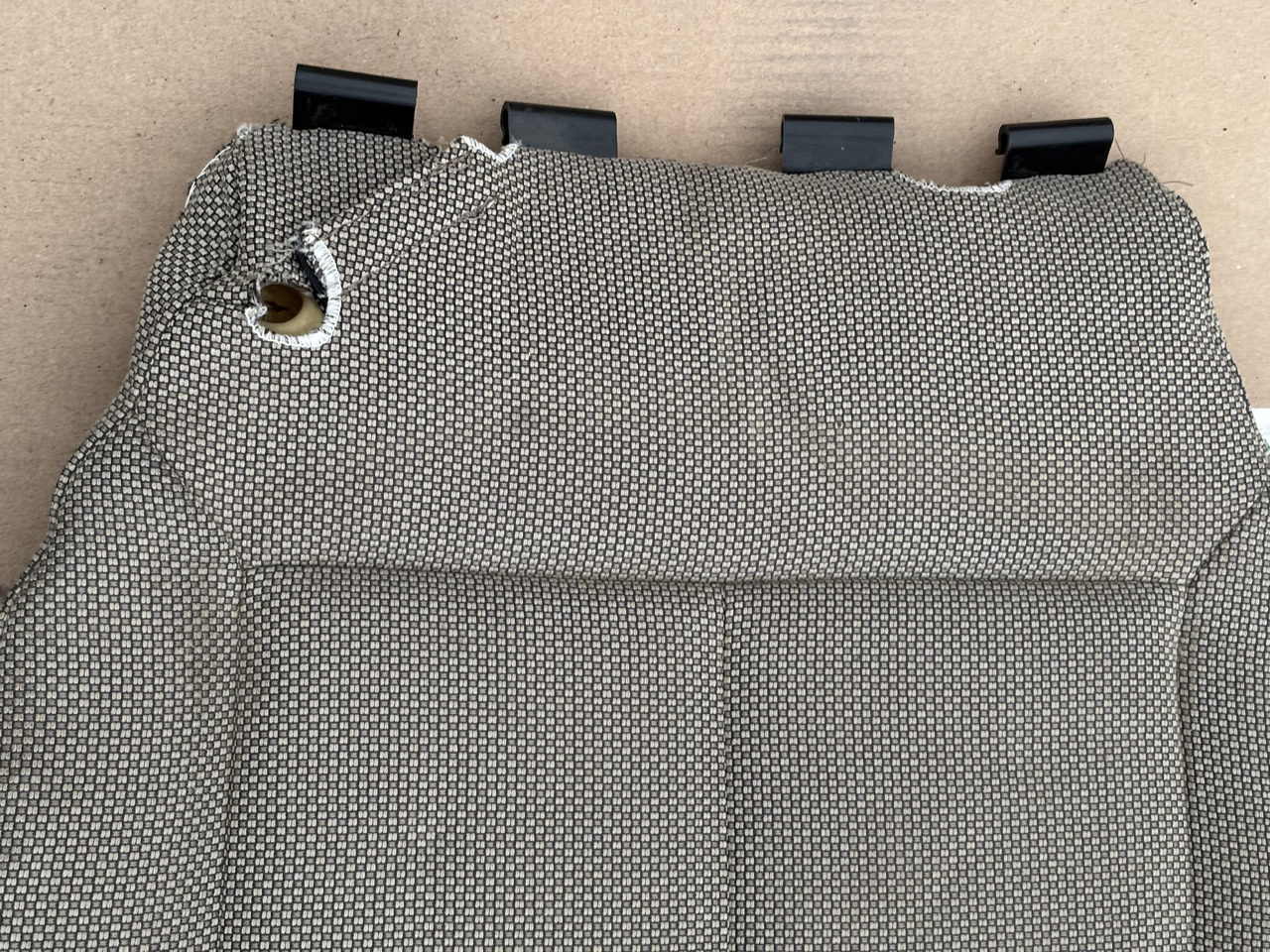 Siedzisko Skórzane John Deere Materiałowe Oryginał RE174401 - Asiento para Maquinaria agrícola: foto 5 Siedzisko Skórzane John Deere Materiałowe Oryginał RE174401 - Asiento para Maquinaria agrícola: foto 5