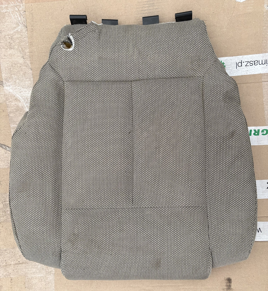 Siedzisko Skórzane John Deere Materiałowe Oryginał RE174401 - Asiento para Maquinaria agrícola: foto 2 Siedzisko Skórzane John Deere Materiałowe Oryginał RE174401 - Asiento para Maquinaria agrícola: foto 2