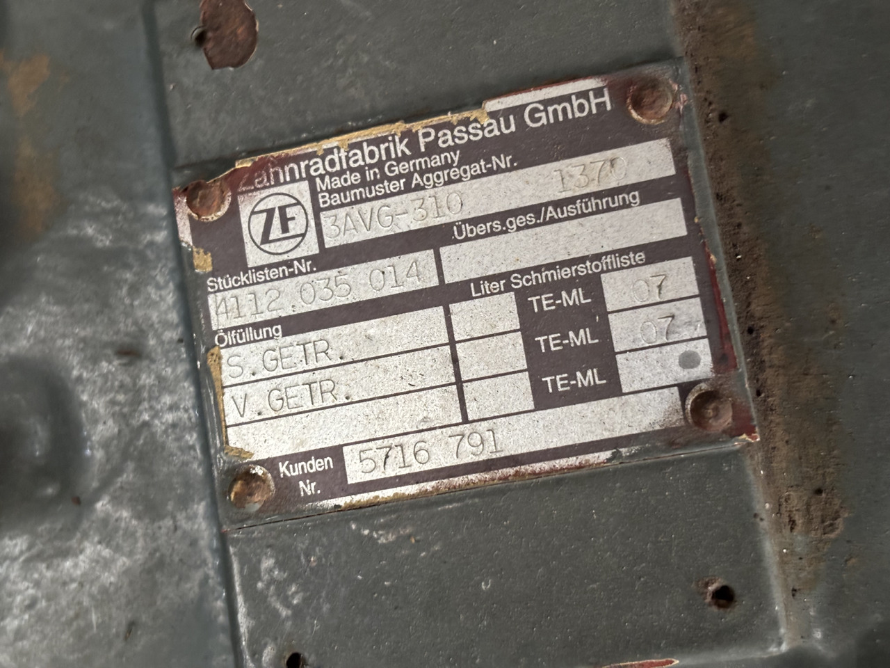 ZF 3AVG310 3AVG-310 1370 4122035014 4620401091F Skrzynia Biegów Liebherr L564 - Caja de cambios para Maquinaria agrícola: foto 2 ZF 3AVG310 3AVG-310 1370 4122035014 4620401091F Skrzynia Biegów Liebherr L564 - Caja de cambios para Maquinaria agrícola: foto 2