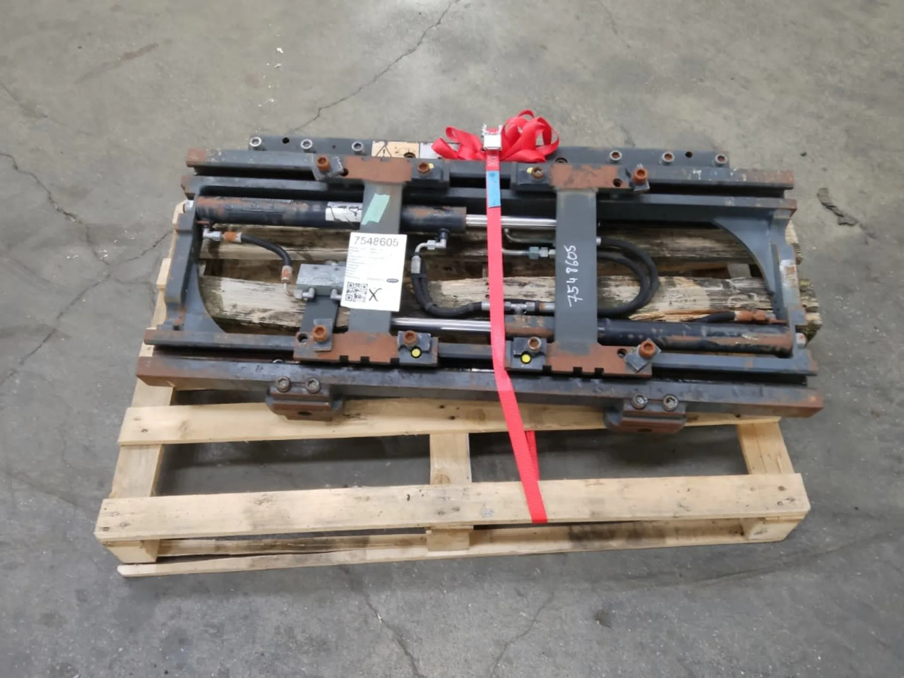 Kaup Zinkenverstellgerät - Implemento para Equipo de manutención: foto 4 Kaup Zinkenverstellgerät - Implemento para Equipo de manutención: foto 4