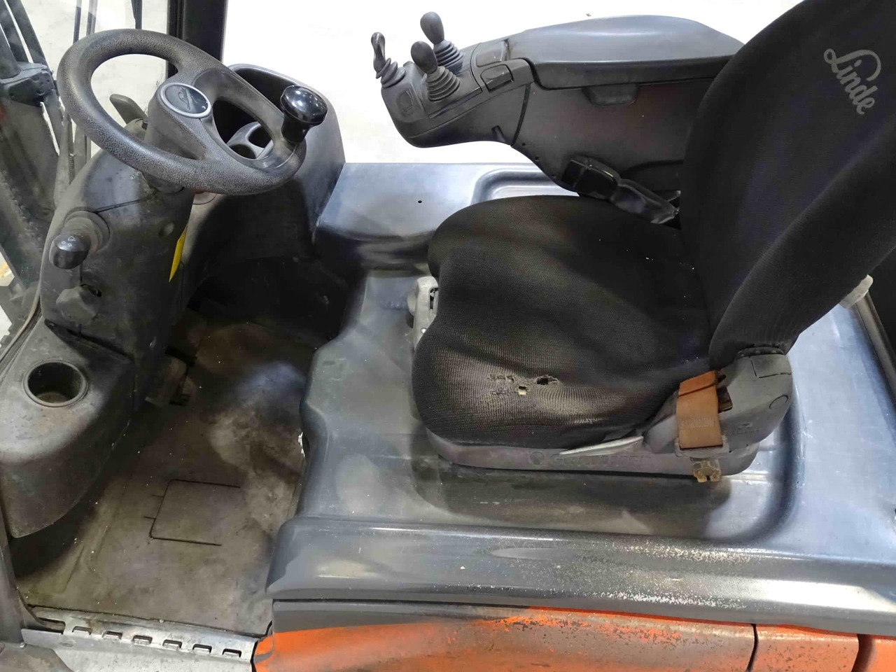 Linde E16P-02 - Carretilla elevadora eléctrica: foto 3 Linde E16P-02 - Carretilla elevadora eléctrica: foto 3