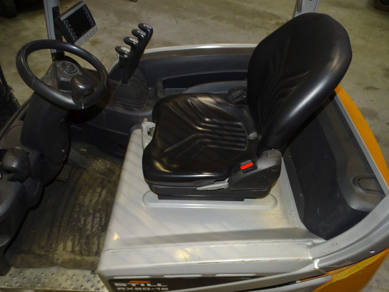 STILL RX20-16 - Carretilla elevadora eléctrica: foto 3 STILL RX20-16 - Carretilla elevadora eléctrica: foto 3