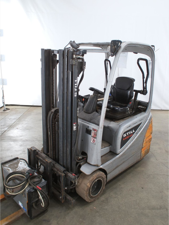 Carretilla elevadora eléctrica STILL RX20-20: foto 1