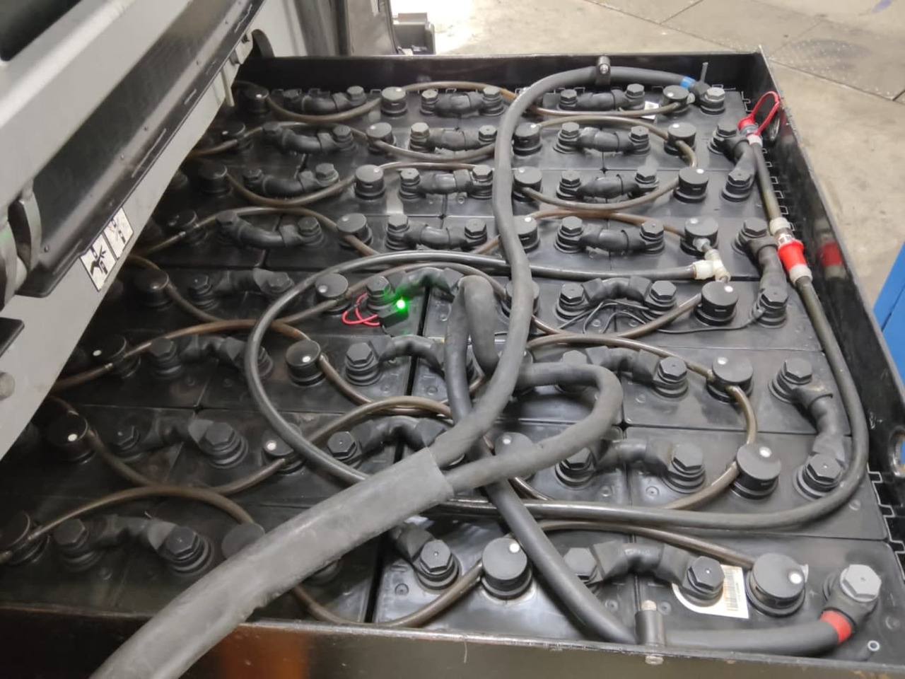 STILL RX60-30L - Carretilla elevadora eléctrica: foto 5 STILL RX60-30L - Carretilla elevadora eléctrica: foto 5