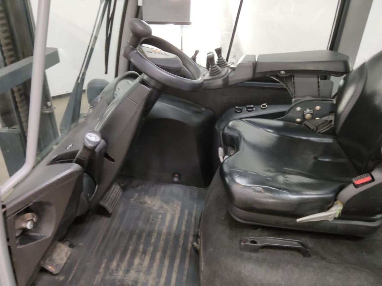 STILL RX70-50T/600 - Carretilla elevadora de gas: foto 4 STILL RX70-50T/600 - Carretilla elevadora de gas: foto 4