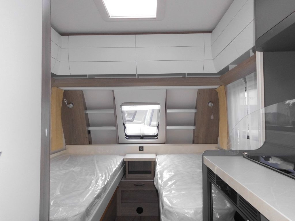 Caravana Hobby OnTour 460 DL 2026 BUGFENSTER 1500 ROLLROST: foto 11