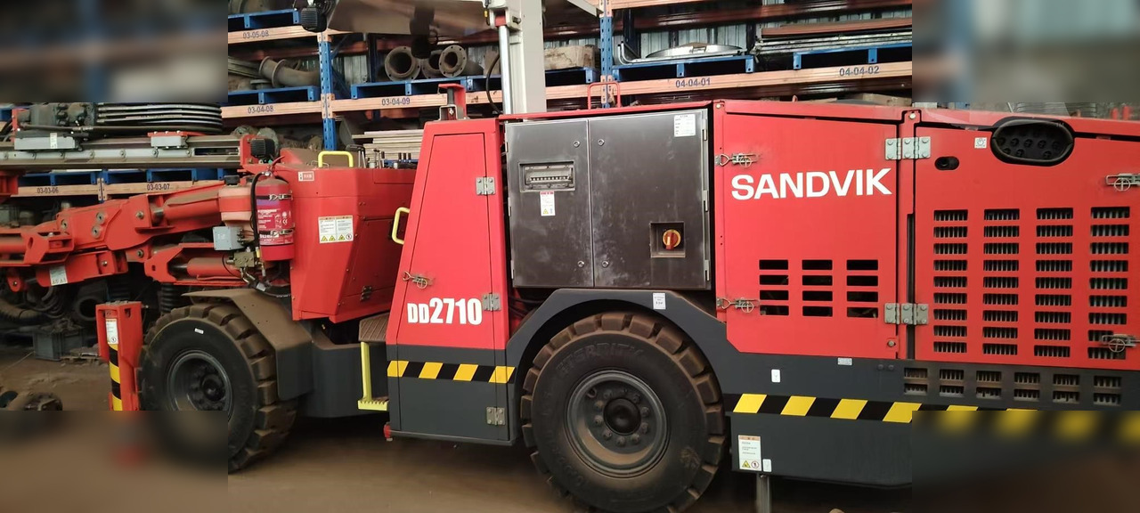 2023 SANDVIK DD2710 - Perforadora direccional horizontal: foto 1 2023 SANDVIK DD2710 - Perforadora direccional horizontal: foto 1