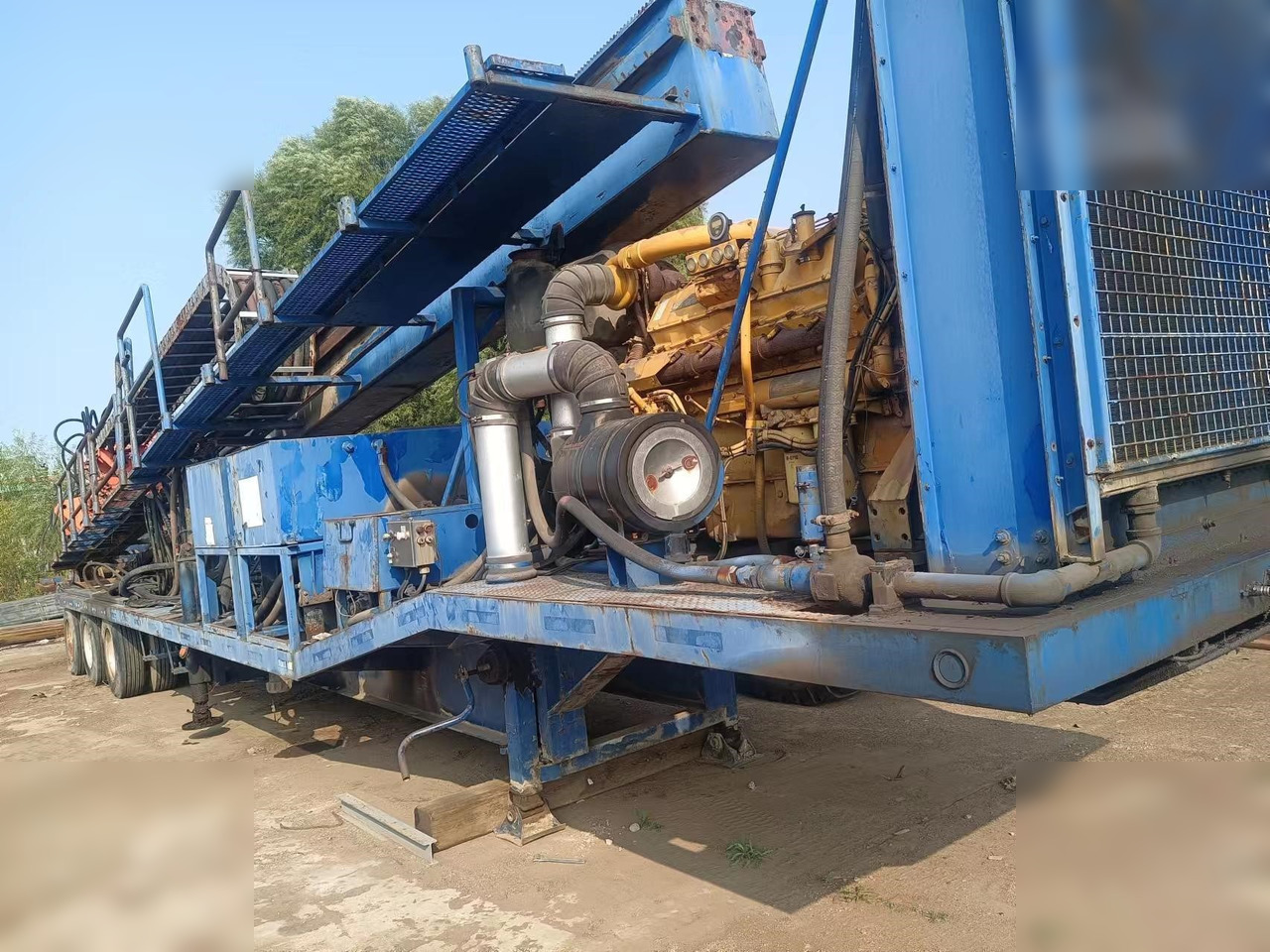 AMERICAN AUGERS DD220 - Perforadora direccional horizontal: foto 1 AMERICAN AUGERS DD220 - Perforadora direccional horizontal: foto 1