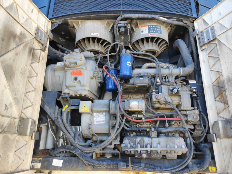 CARRIER VECTOR 1850 REFRIGERATION UNIT / KÜLMASEADE - Carrocería-frigorifico: foto 2 CARRIER VECTOR 1850 REFRIGERATION UNIT / KÜLMASEADE - Carrocería-frigorifico: foto 2