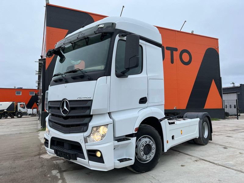 Mercedes-Benz Actros 1842 4x2 STREAM SPACE / RETARDER - Cabeza tractora: foto 2 Mercedes-Benz Actros 1842 4x2 STREAM SPACE / RETARDER - Cabeza tractora: foto 2