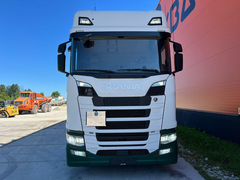Scania S 500 6x2 GCW 70 ton / PTO / RETARDER / DOUBLE BOGIE - Cabeza tractora: foto 3 Scania S 500 6x2 GCW 70 ton / PTO / RETARDER / DOUBLE BOGIE - Cabeza tractora: foto 3