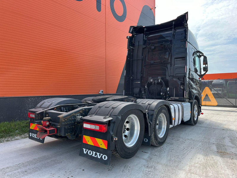 Volvo FH 16 750 6x4 GCW 76 ton / TANDEM AXLE LIFT - Cabeza tractora: foto 5 Volvo FH 16 750 6x4 GCW 76 ton / TANDEM AXLE LIFT - Cabeza tractora: foto 5
