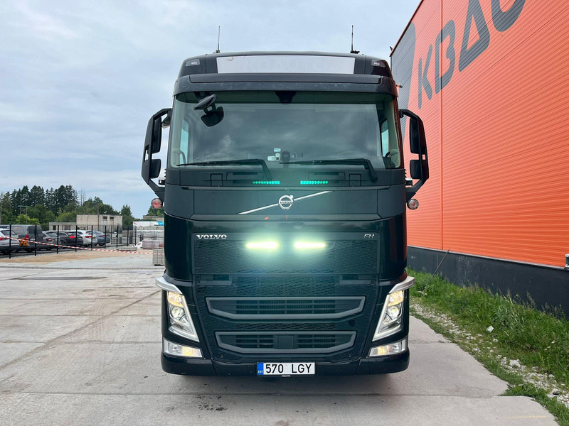 Volvo FH 500 6x4 TANDEM AXLE LIFT - Cabeza tractora: foto 3 Volvo FH 500 6x4 TANDEM AXLE LIFT - Cabeza tractora: foto 3