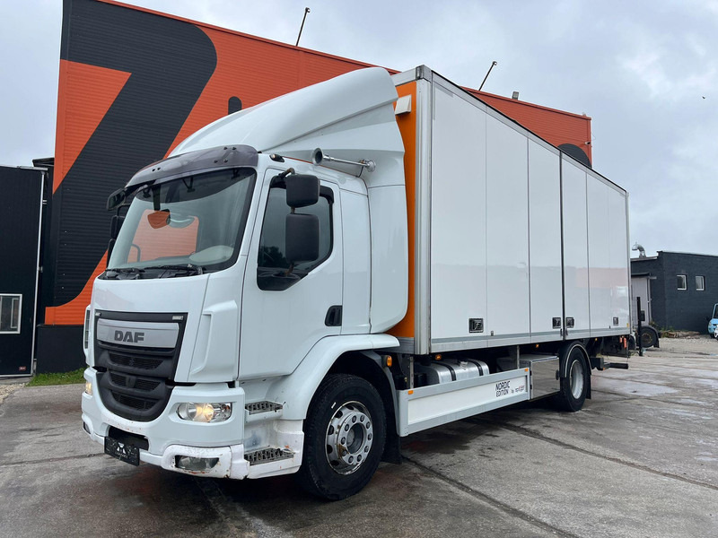 DAF LF 290 4x2 BOX L=7412 mm - Camión caja cerrada: foto 2 DAF LF 290 4x2 BOX L=7412 mm - Camión caja cerrada: foto 2