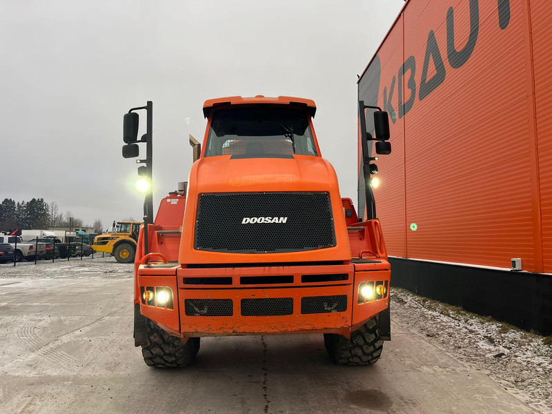 Doosan DA 30 6x6 AC / CENTRAL LUBRICATION / NO ADBLUE / NO DPF - Dúmper articulado: foto 2 Doosan DA 30 6x6 AC / CENTRAL LUBRICATION / NO ADBLUE / NO DPF - Dúmper articulado: foto 2