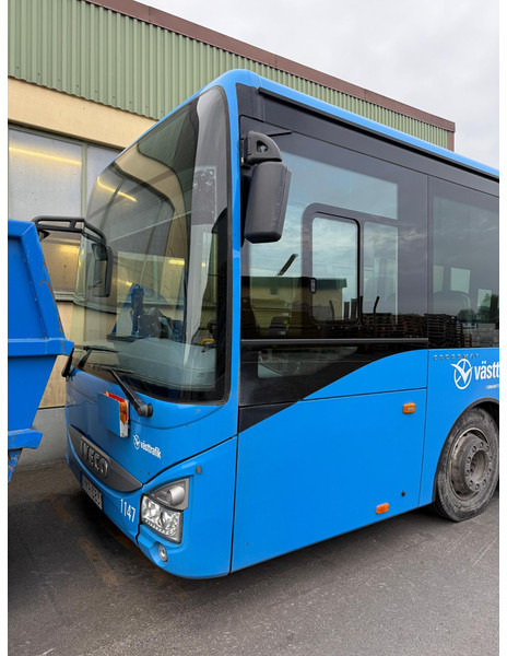 Iveco Crossway LE 4x2 ARRIVING IN TWO WEEKS / AC / AUXILIARY HEATING - Autobús urbano: foto 2 Iveco Crossway LE 4x2 ARRIVING IN TWO WEEKS / AC / AUXILIARY HEATING - Autobús urbano: foto 2