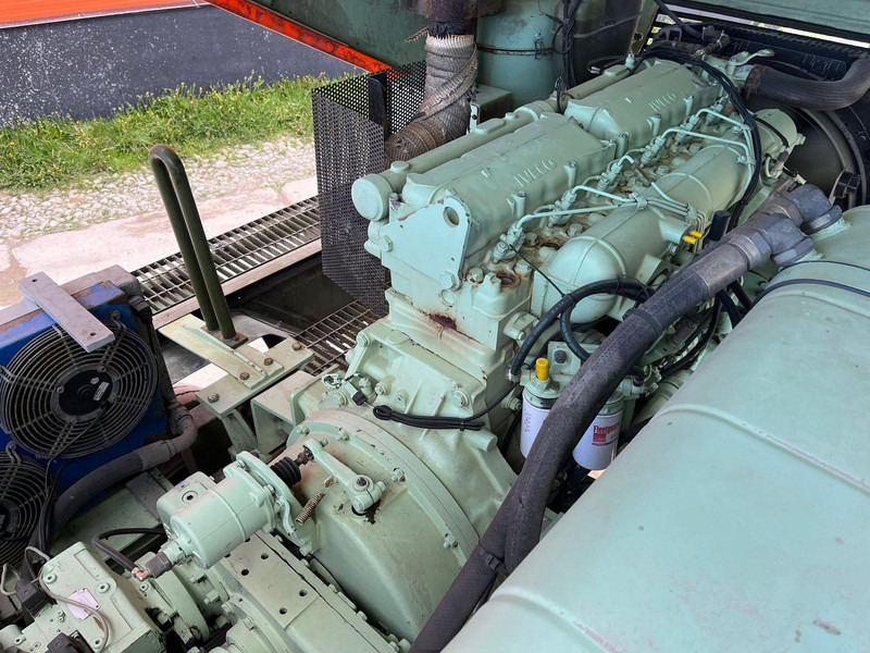 Barredora vial Iveco Fresia F 2000 4x4 SNOW PLOW / BROOM / BLOWER: foto 16