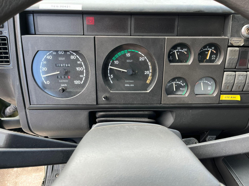 Barredora vial Iveco Fresia F 2000 4x4 SNOW PLOW / BROOM / BLOWER: foto 19