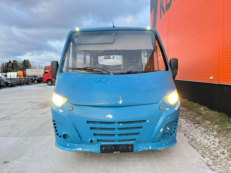 Iveco Kapena Thesi 7 PCS AVAILABLE /EURO 6 / 27 SEATS+5 STANDING / AC / AUXILIARY HEATING - Minibús, Furgoneta de pasajeros: foto 2 Iveco Kapena Thesi 7 PCS AVAILABLE /EURO 6 / 27 SEATS+5 STANDING / AC / AUXILIARY HEATING - Minibús, Furgoneta de pasajeros: foto 2