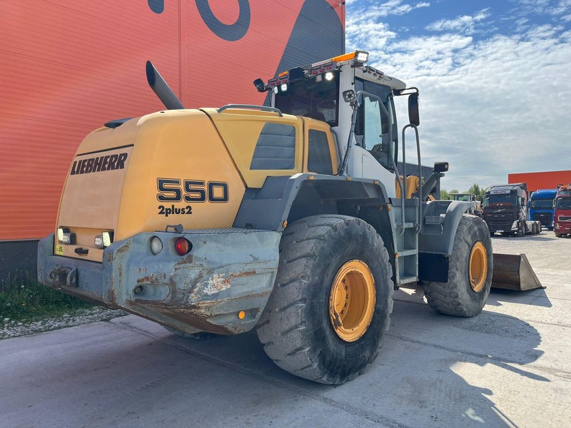 Liebherr L 550 4X4 AC / CENTRL LUBRICATION / SCALES - Cargadora de ruedas: foto 5 Liebherr L 550 4X4 AC / CENTRL LUBRICATION / SCALES - Cargadora de ruedas: foto 5