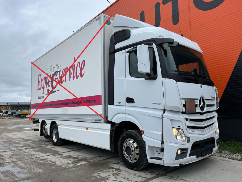 Mercedes-Benz Actros 2545 6x2*4 FOR SALE AS CHASSIS / CHASSIS L=7400 mm - Camión chasis: foto 3 Mercedes-Benz Actros 2545 6x2*4 FOR SALE AS CHASSIS / CHASSIS L=7400 mm - Camión chasis: foto 3