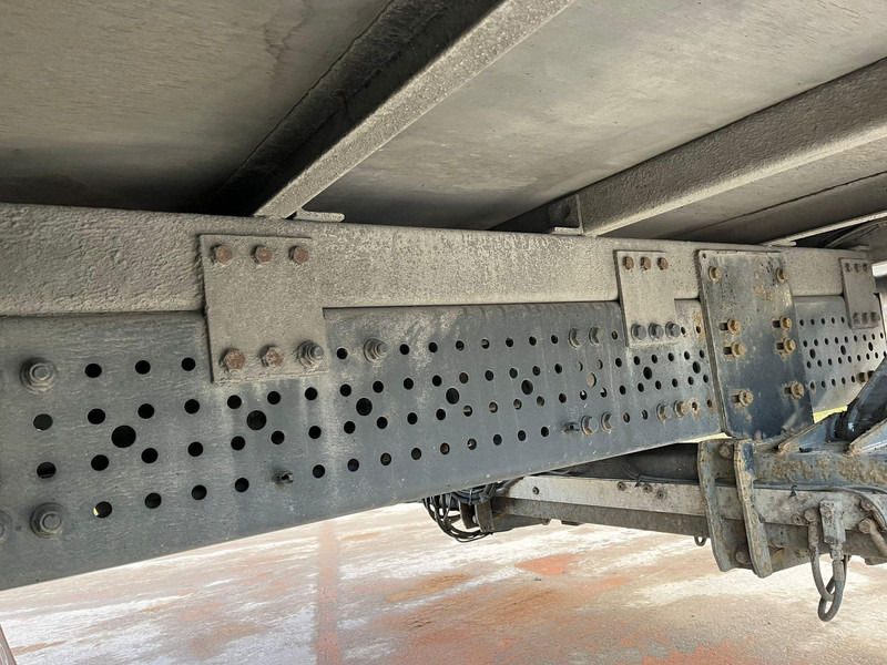 Camión caja cerrada Mercedes-Benz Antos 1827 4x2 BOX L=7560 mm: foto 14 Camión caja cerrada Mercedes-Benz Antos 1827 4x2 BOX L=7560 mm: foto 14