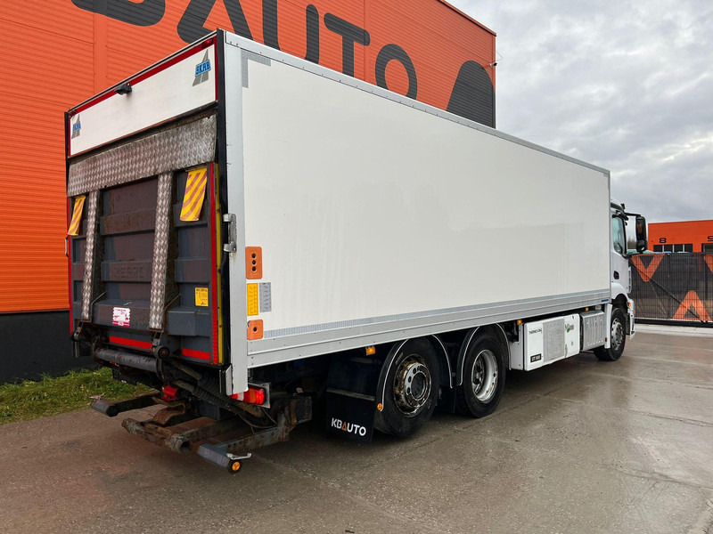 Mercedes-Benz Antos 2543 6x2*4 THERMOKING UT 800 / BOX L=7604 - Camión frigorífico: foto 5 Mercedes-Benz Antos 2543 6x2*4 THERMOKING UT 800 / BOX L=7604 - Camión frigorífico: foto 5