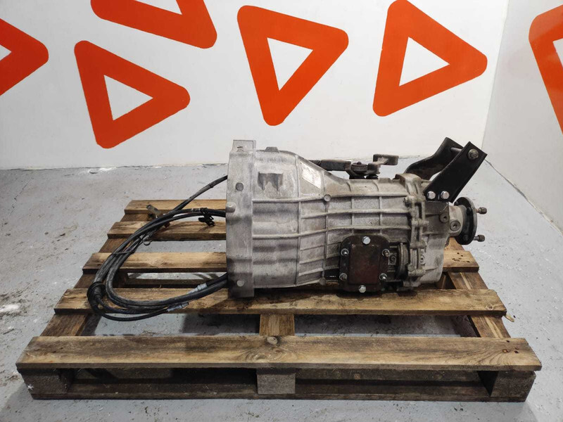 Nissan NT 400 Cabstar Gearbox 32010-LC62A / LOW MILEAGE - Caja de cambios para Camión: foto 3 Nissan NT 400 Cabstar Gearbox 32010-LC62A / LOW MILEAGE - Caja de cambios para Camión: foto 3