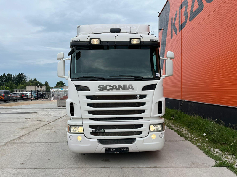 Scania G 440 6x2*4 EURO 6 ! / RETARDER / BOX L=8427 mm - Camión frigorífico: foto 2 Scania G 440 6x2*4 EURO 6 ! / RETARDER / BOX L=8427 mm - Camión frigorífico: foto 2