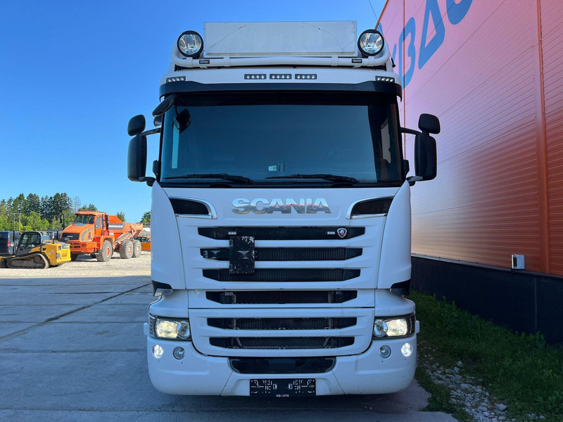 Scania R520 6x2 FOR SALE AS CHASSIS / ADR / RETARDER / CHASSIS L=6900 mm - Camión chasis: foto 2 Scania R520 6x2 FOR SALE AS CHASSIS / ADR / RETARDER / CHASSIS L=6900 mm - Camión chasis: foto 2