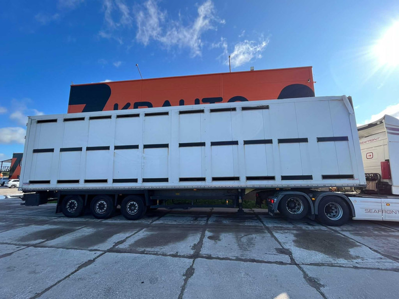 Schmitz Cargobull NKS SCB S3B BOX L=13682 mm - Semirremolque transporte de ganado: foto 4 Schmitz Cargobull NKS SCB S3B BOX L=13682 mm - Semirremolque transporte de ganado: foto 4