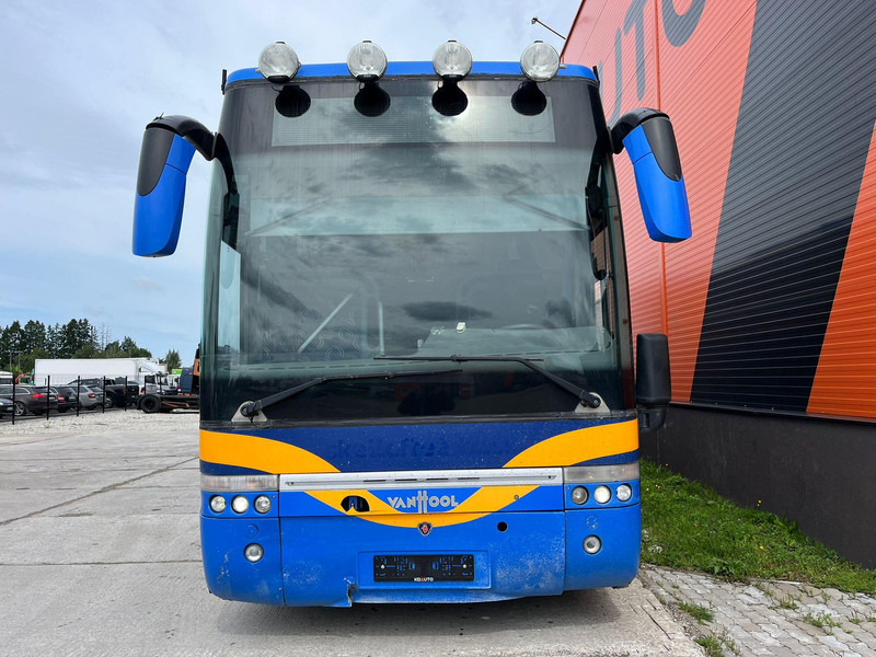 Van Hool Scania K 400 T 9 6x2*4 WC / AC / WEBASTO / FRIDGE / LUGGAGE BOX WITH LIFT / WHEELCHAIR LIFT - Autobús suburbano: foto 3 Van Hool Scania K 400 T 9 6x2*4 WC / AC / WEBASTO / FRIDGE / LUGGAGE BOX WITH LIFT / WHEELCHAIR LIFT - Autobús suburbano: foto 3