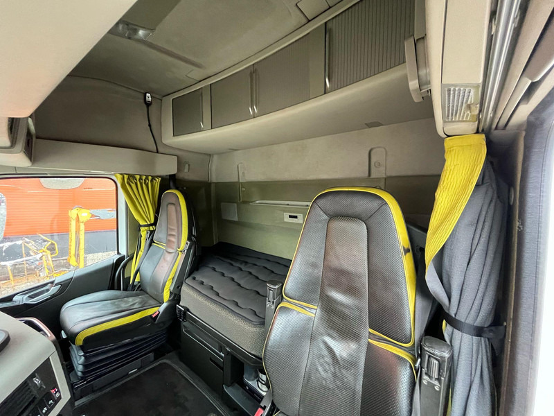Leasing para Volvo FH 16 600 6x2*4 HIAB 166E-5 HIPRO / PLATFORM L=6309 mm Volvo FH 16 600 6x2*4 HIAB 166E-5 HIPRO / PLATFORM L=6309 mm: foto 18