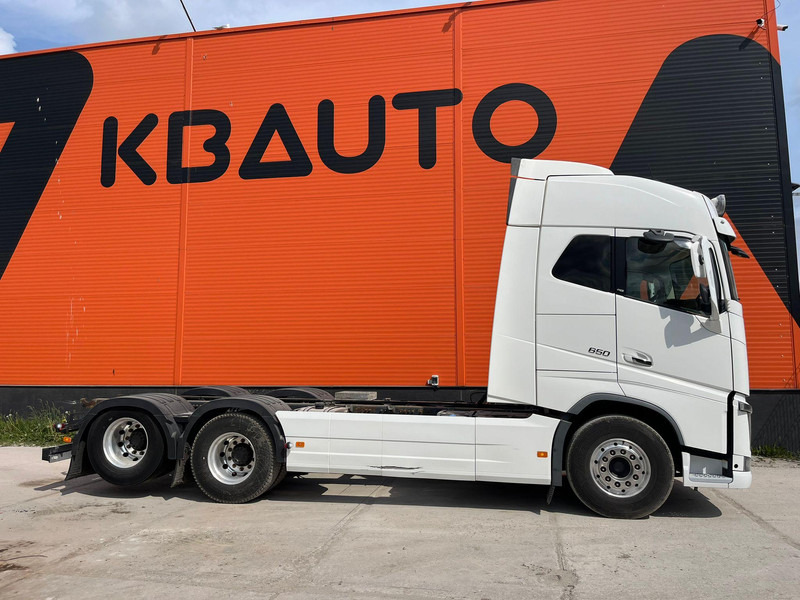 Volvo FH 16 650 6x2 9 TON FRONT AXLE / RETARDER / CHASSIS L=6100 mm - Camión chasis: foto 5 Volvo FH 16 650 6x2 9 TON FRONT AXLE / RETARDER / CHASSIS L=6100 mm - Camión chasis: foto 5
