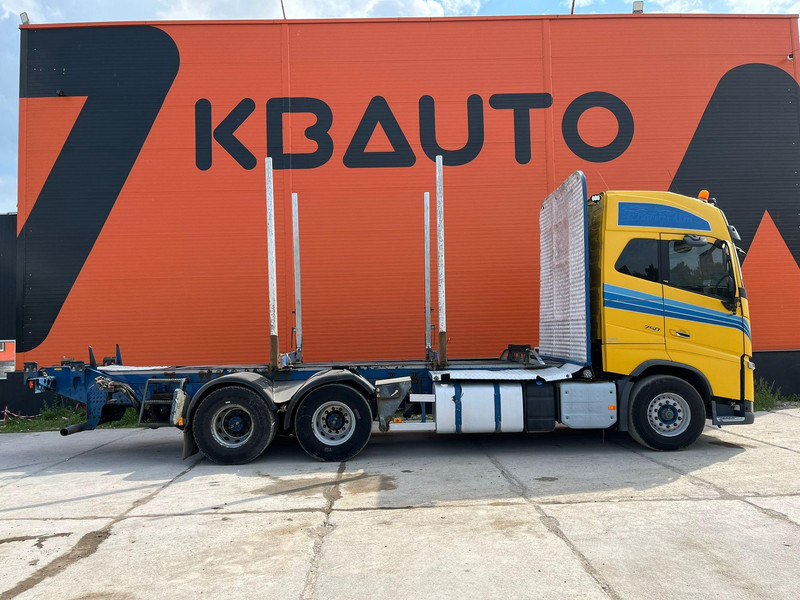 Volvo FH 16 750 6x4 HYDRAULICS / CHASSIS L=8184 mm - Camión forestal, Camión grúa: foto 5 Volvo FH 16 750 6x4 HYDRAULICS / CHASSIS L=8184 mm - Camión forestal, Camión grúa: foto 5