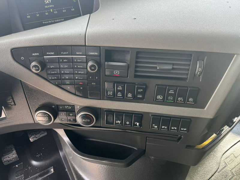 Leasing para Volvo FH 16 750 8x4*4 CHASSIS L=7113 mm Volvo FH 16 750 8x4*4 CHASSIS L=7113 mm: foto 17 Leasing para Volvo FH 16 750 8x4*4 CHASSIS L=7113 mm Volvo FH 16 750 8x4*4 CHASSIS L=7113 mm: foto 17