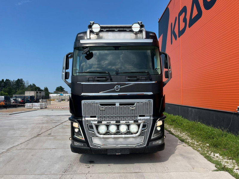 Volvo FH 16 750 8x4 HMF2620K-5 / WINCH / PLATFORM L=7100 mm - Camión caja abierta, Camión grúa: foto 3 Volvo FH 16 750 8x4 HMF2620K-5 / WINCH / PLATFORM L=7100 mm - Camión caja abierta, Camión grúa: foto 3