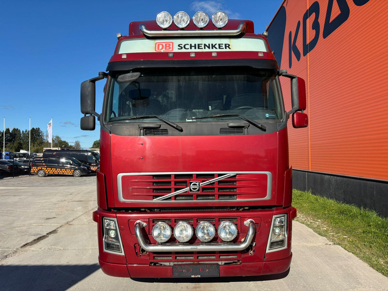Volvo FH 480 6x2 CHASSIS L=7403 mm - Camión chasis: foto 3 Volvo FH 480 6x2 CHASSIS L=7403 mm - Camión chasis: foto 3