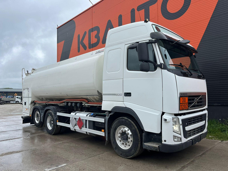 Volvo FH 500 6x2 TANK 18300 l / 4000 + 5000 + 5000 + 4300 l - Camión cisterna: foto 3 Volvo FH 500 6x2 TANK 18300 l / 4000 + 5000 + 5000 + 4300 l - Camión cisterna: foto 3
