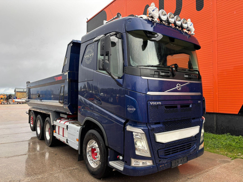 Volvo FH 540 8x4*4 BOX L=5522 mm - Camión volquete: foto 4 Volvo FH 540 8x4*4 BOX L=5522 mm - Camión volquete: foto 4