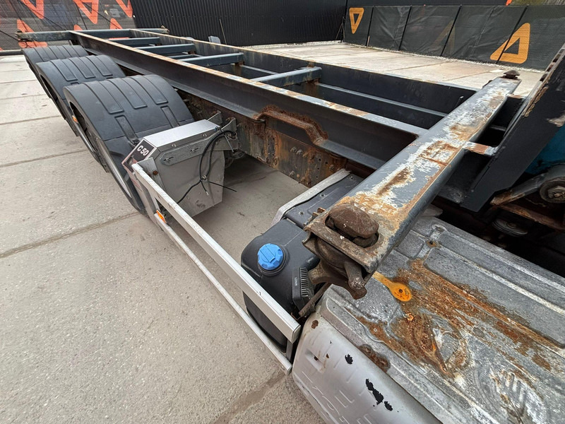 Leasing para Volvo FH 540 8x4*4 CHASSIS L=6124 mm Volvo FH 540 8x4*4 CHASSIS L=6124 mm: foto 13