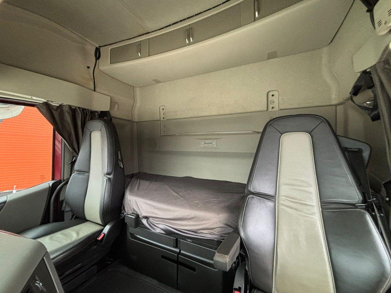 Leasing para Volvo FH 540 8x4*4 CHASSIS L=6124 mm Volvo FH 540 8x4*4 CHASSIS L=6124 mm: foto 17