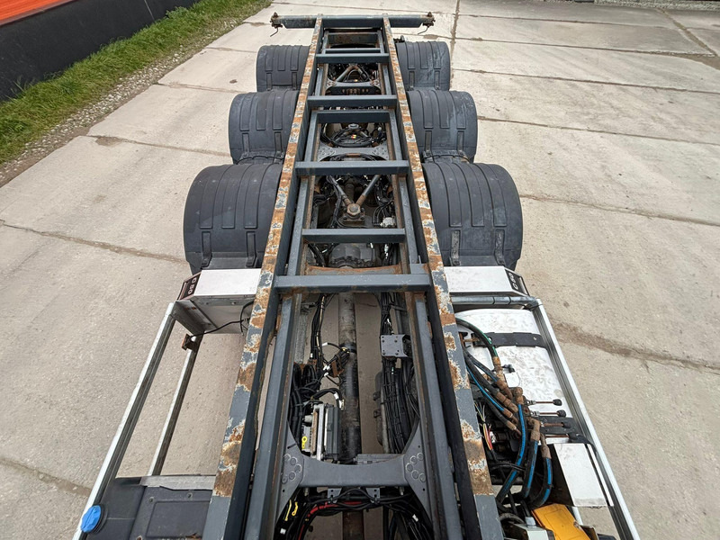 Leasing para Volvo FH 540 8x4*4 CHASSIS L=6124 mm Volvo FH 540 8x4*4 CHASSIS L=6124 mm: foto 12