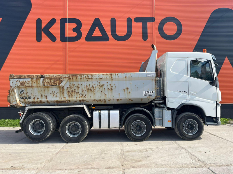 Volvo FH 540 8x4 RETARDER / TANDEM AXLE LIFT / BOX L=5501 mm - Camión volquete: foto 5 Volvo FH 540 8x4 RETARDER / TANDEM AXLE LIFT / BOX L=5501 mm - Camión volquete: foto 5
