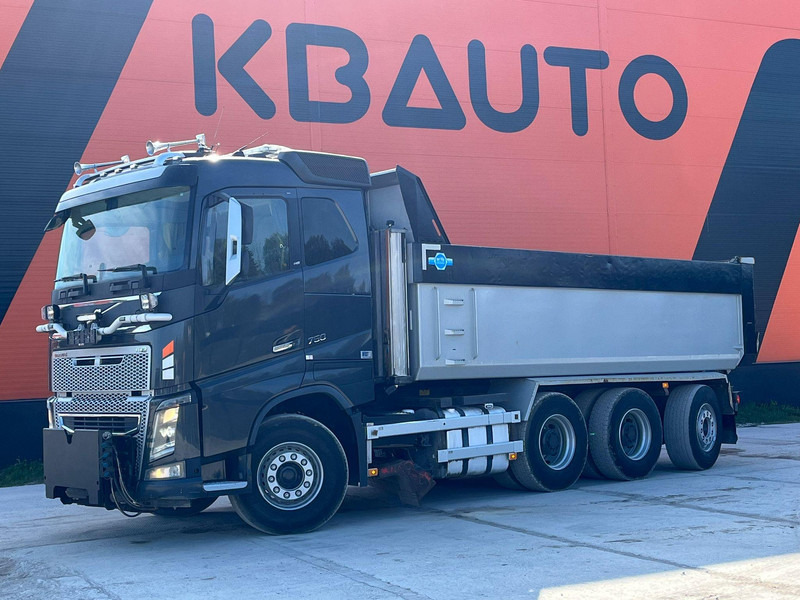 Volvo FH 750 8x4*4 UNDERBODY SCRAPER / RETARDER / BOX L=5940 mm - Camión volquete: foto 1 Volvo FH 750 8x4*4 UNDERBODY SCRAPER / RETARDER / BOX L=5940 mm - Camión volquete: foto 1