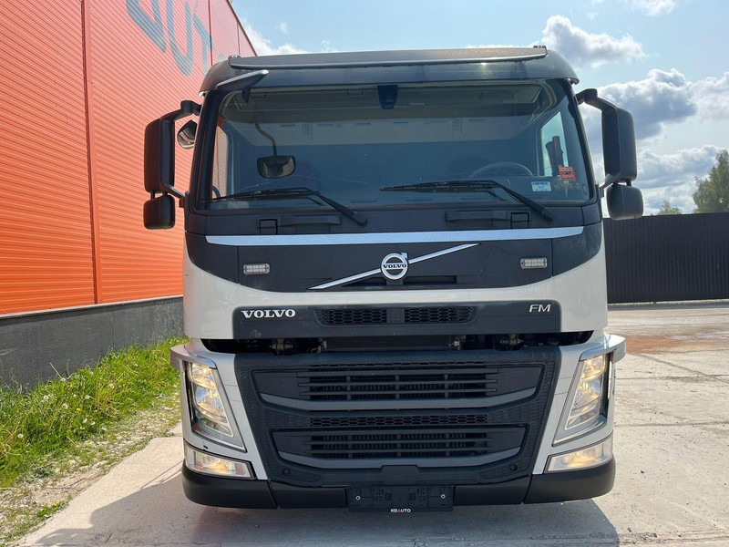 Volvo FM 330 4x2 JOAB TL 8 AO C - Camión portacontenedor de cadenas: foto 3 Volvo FM 330 4x2 JOAB TL 8 AO C - Camión portacontenedor de cadenas: foto 3