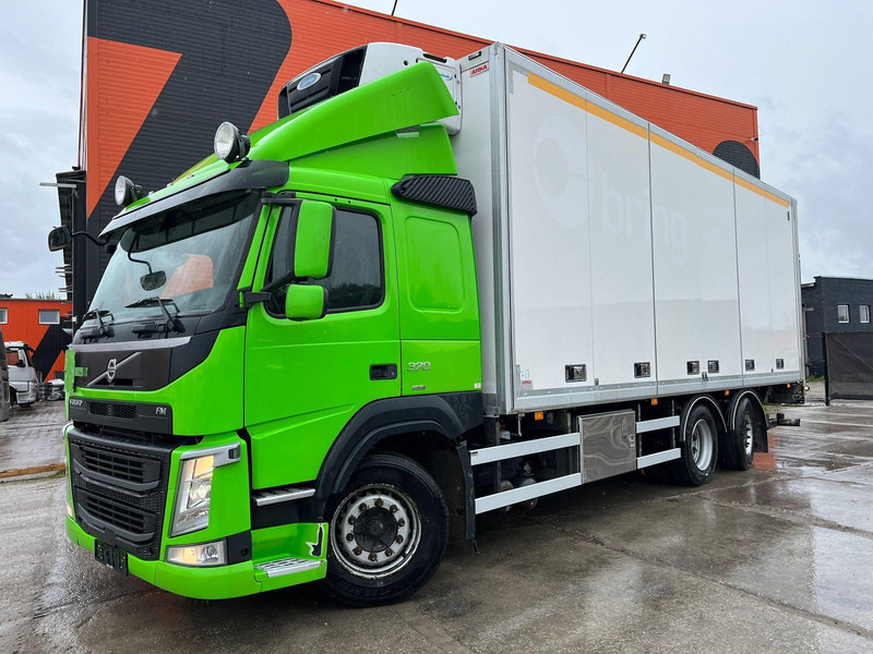 Volvo FM 370 6x2*4 SUPRA 850 / BOX L=7430 mm - Camión frigorífico: foto 2 Volvo FM 370 6x2*4 SUPRA 850 / BOX L=7430 mm - Camión frigorífico: foto 2