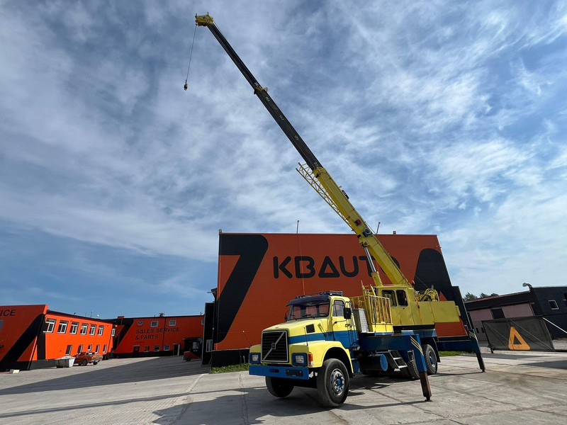 Volvo N 10 6x4 BJÖRNKRANAR C 1601 / 20 TON / BOOM 26,2 + JIB - Autogrúa: foto 1 Volvo N 10 6x4 BJÖRNKRANAR C 1601 / 20 TON / BOOM 26,2 + JIB - Autogrúa: foto 1